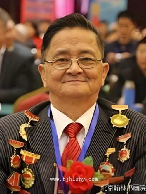 喜迎2026全国两会特别报道：潮汕中医世家传人---郑国枢