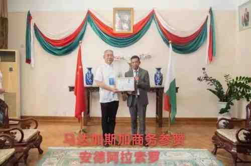 宫廷整脊正骨：王洪喜与通脉整骨堂的百年非遗传承之路